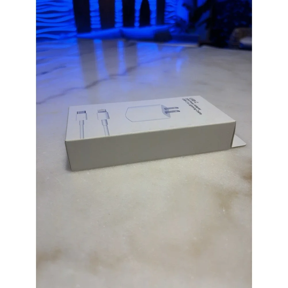 Brand New In Box USB-C 20w Power Adapter USB-C To Lighting Cable Fast Charger